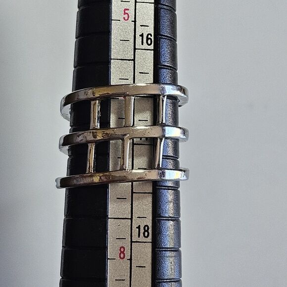 Silver Tone Clear Rhinestone Layered Wrap Ring Size 6.75 - Picture 7 of 12